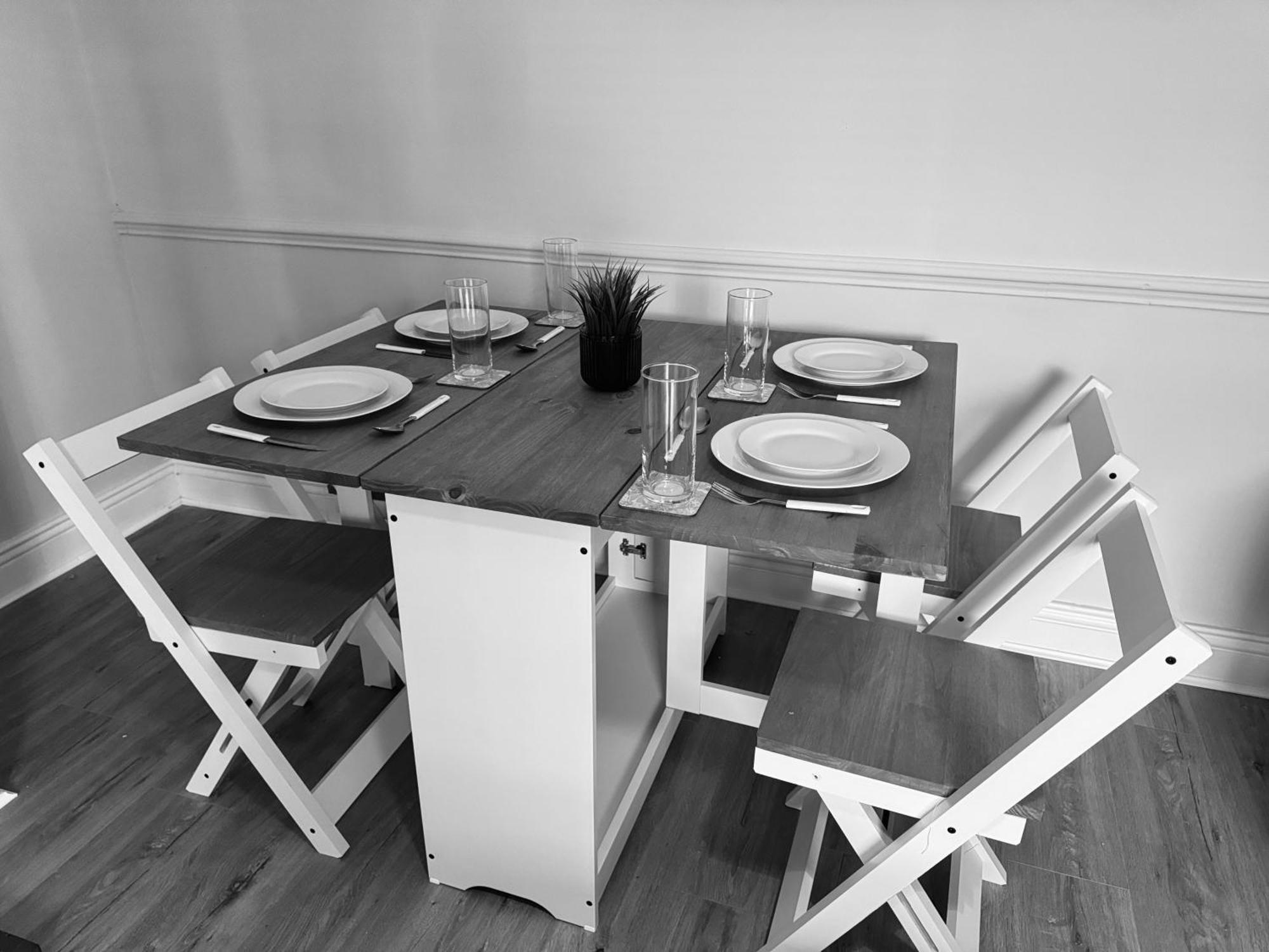 Rockcliffe Retreat, Stylish Coastal Apartment Уитли-Бей Экстерьер фото